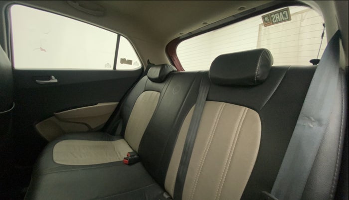 2014 Hyundai Grand i10 ASTA 1.2 KAPPA VTVT, Petrol, Manual, 74,933 km, Right Side Rear Door Cabin