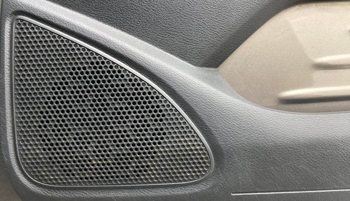 2017 Datsun Redi Go 1.0 T(O), Petrol, Manual, 30,331 km, Speaker