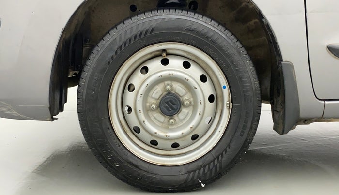 2014 Maruti Wagon R 1.0 LXI CNG, CNG, Manual, 67,997 km, Left Front Wheel