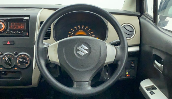 2014 Maruti Wagon R 1.0 LXI CNG, CNG, Manual, 67,997 km, Steering Wheel Close Up