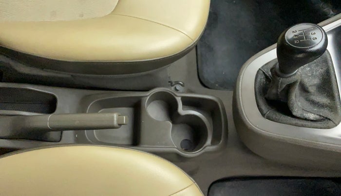 2013 Hyundai i10 MAGNA 1.2 KAPPA2, Petrol, Manual, 19,778 km, Gear Lever