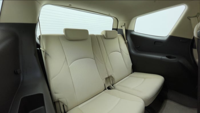 KIA MOHAVE-Third Seat Row