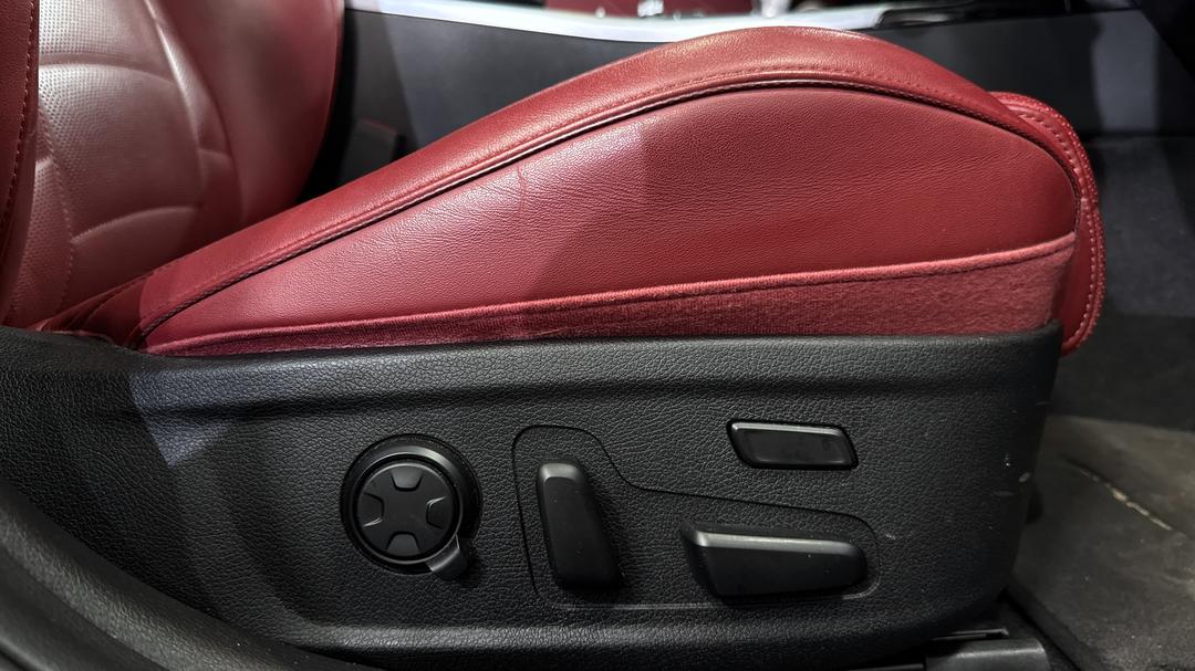 2022 Kia Stinger Gt (red Leather), Automatic, 36687 km, Drivers Side Adjustment Panel