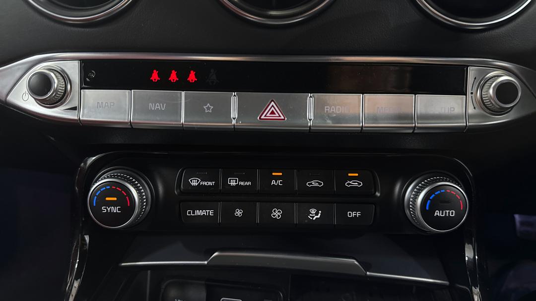2022 Kia Stinger Gt (red Leather), Automatic, 36687 km, Utility Switches/Buttons
