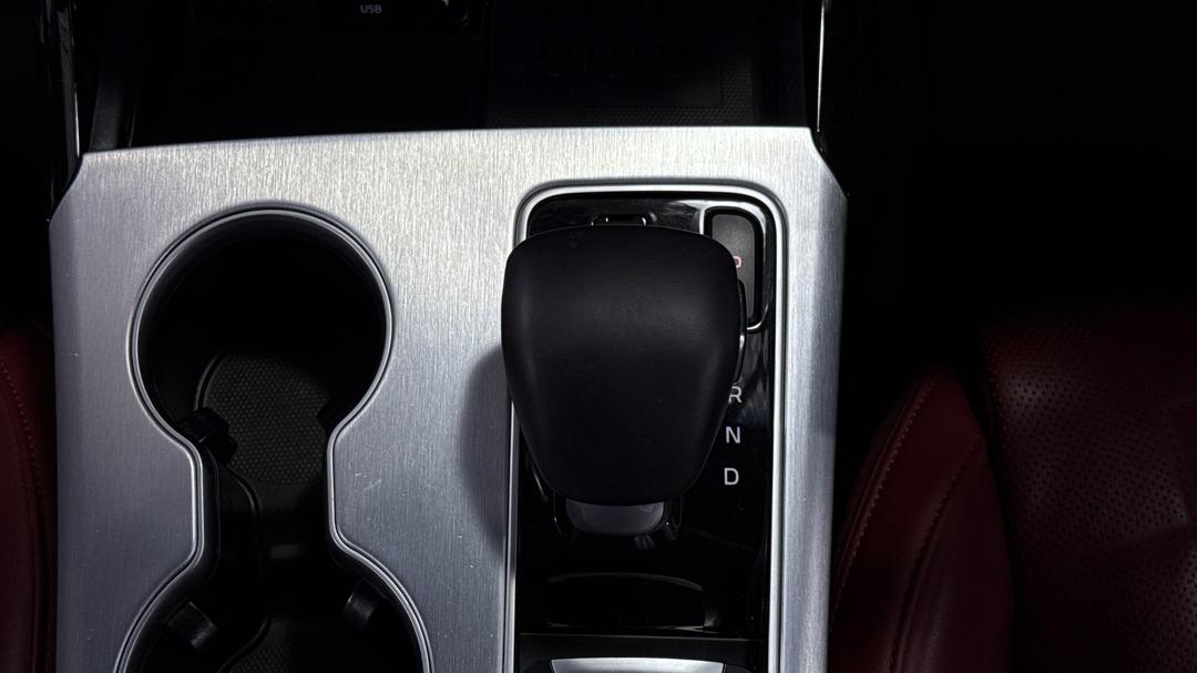 2022 Kia Stinger Gt (red Leather), Automatic, 36687 km, Gear Lever 