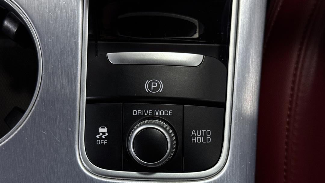 2022 Kia Stinger Gt (red Leather), Automatic, 36687 km, Handbrake