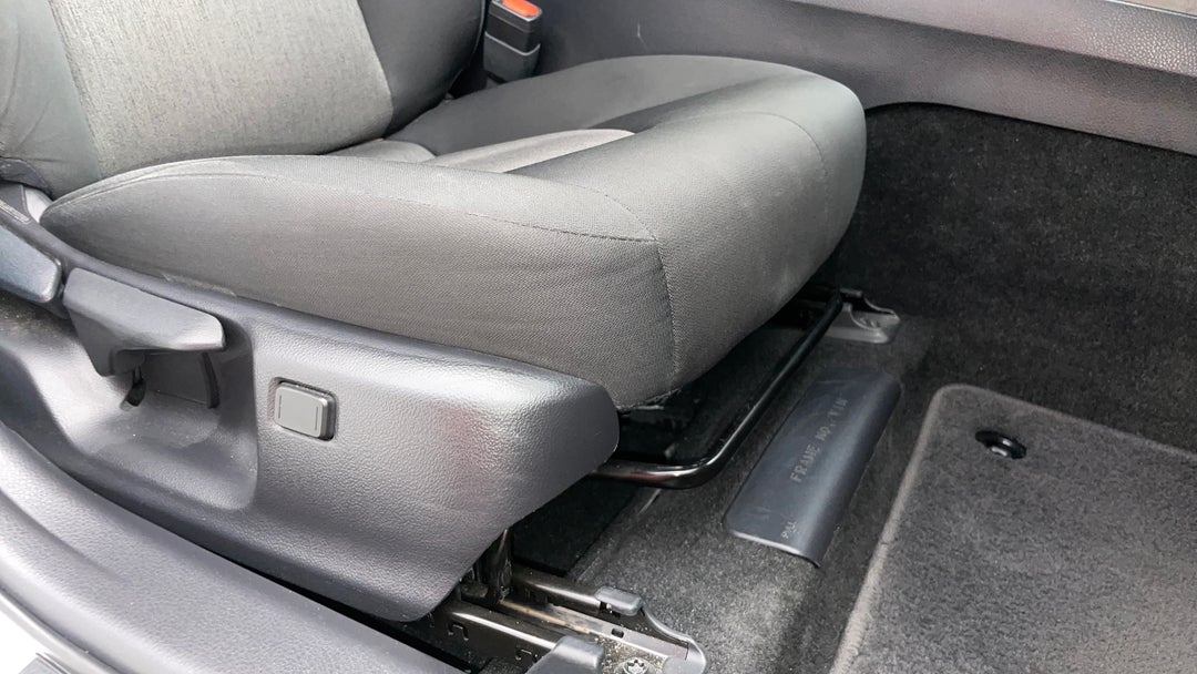 2024 Toyota Camry Ascent + Sat Nav Hybrid, Automatic, 50267 km, Drivers Side Adjustment Panel