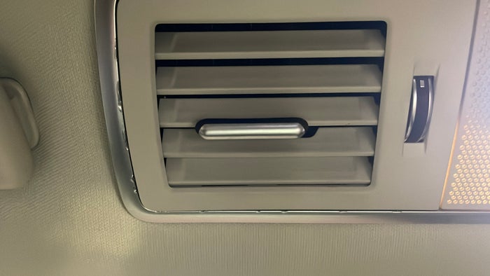 LAND ROVER RANGE ROVER SPORT-Centre Console Rear AC Vent Scratch