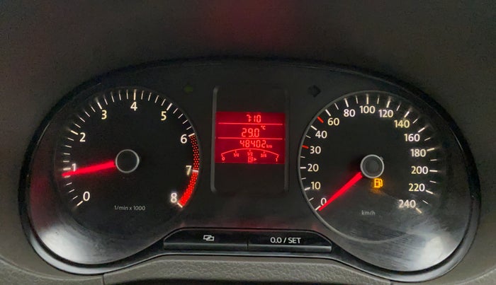 2012 Volkswagen Vento TRENDLINE 1.6, Petrol, Manual, 48,402 km, Odometer Image