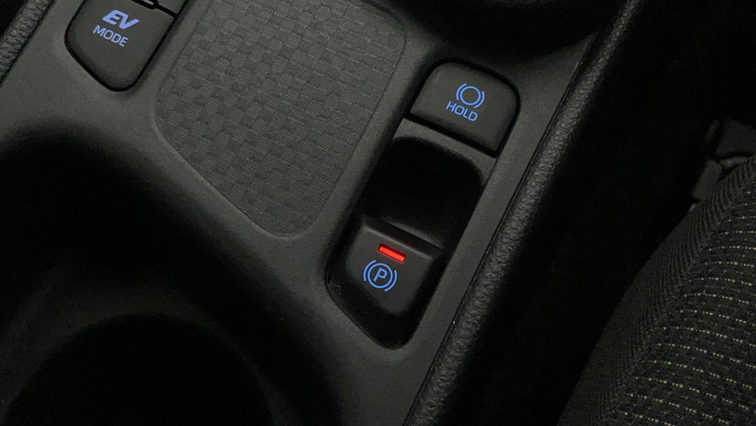 2021 Toyota Yaris Cross Gx Hybrid, Automatic, 53036 km, Handbrake