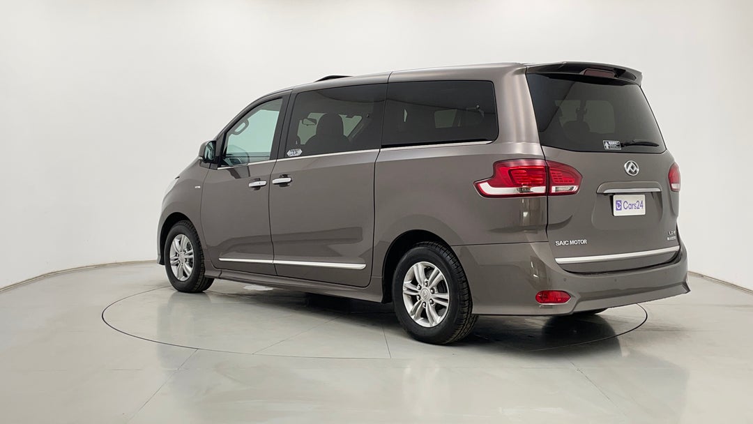 Left Back Diagonal (45- Degree) View