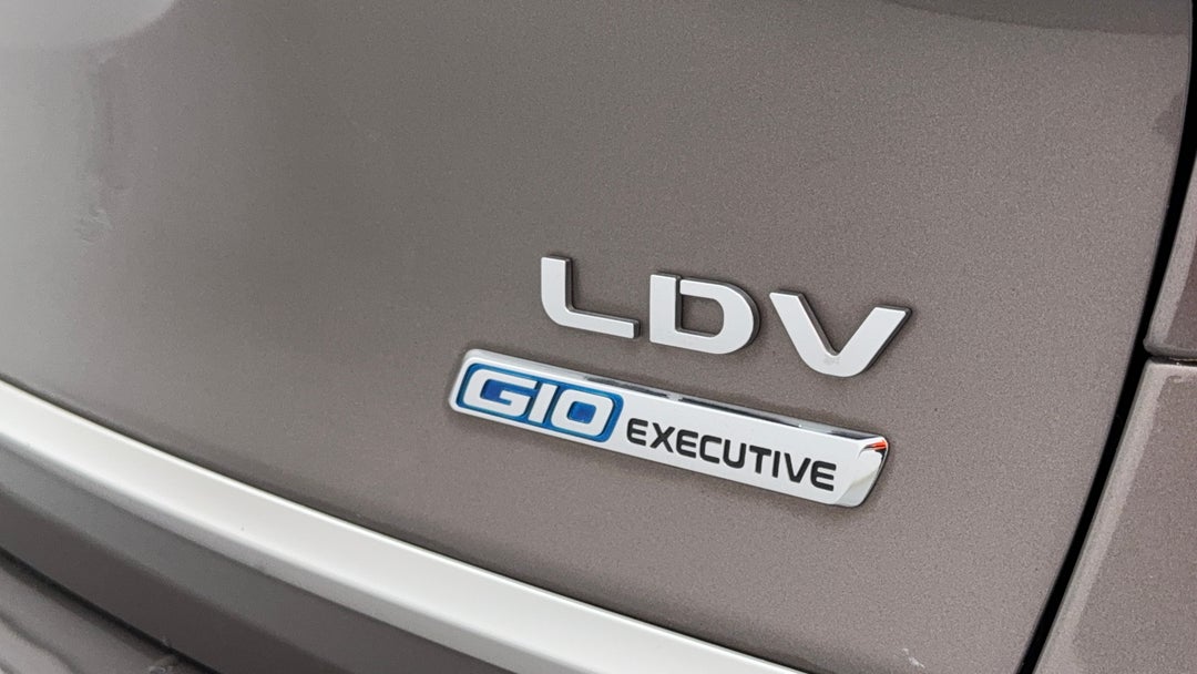 Badge (Boot Right Side)