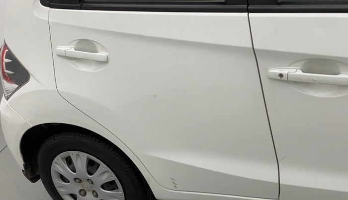 2016 Honda Brio S MT, Petrol, Manual, 42,375 km, Right rear door - Paint has faded