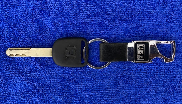 2016 Honda Brio S MT, Petrol, Manual, 42,375 km, Key Close Up