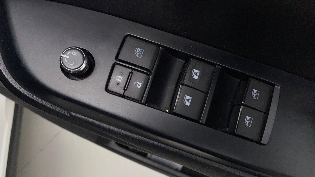 Drivers Side Door Panel Controls
