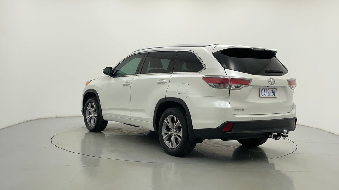 Left Back Diagonal (45- Degree) View