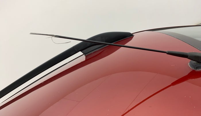 2014 Nissan Terrano XL (P), Petrol, Manual, 74,547 km, Roof - Antenna has minor damage