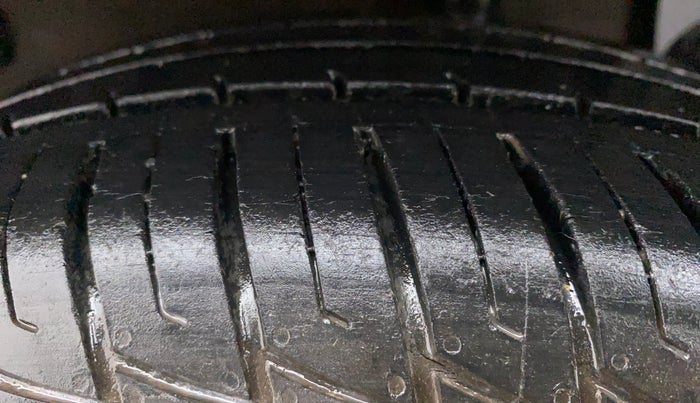 2014 Nissan Terrano XL (P), Petrol, Manual, 74,547 km, Left Rear Tyre Tread