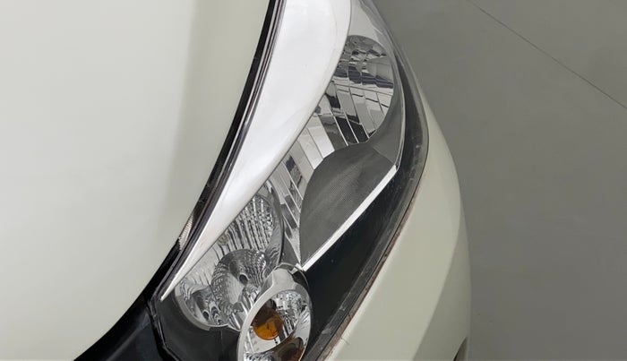 2016 Maruti Celerio ZXI, Petrol, Manual, 85,363 km, Left headlight - Headlight parking bulb fused