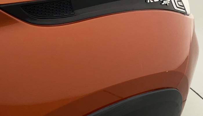 2018 Mahindra KUV 100 NXT K6+ P 6 STR, Petrol, Manual, 27,973 km, Right fender - Minor scratches