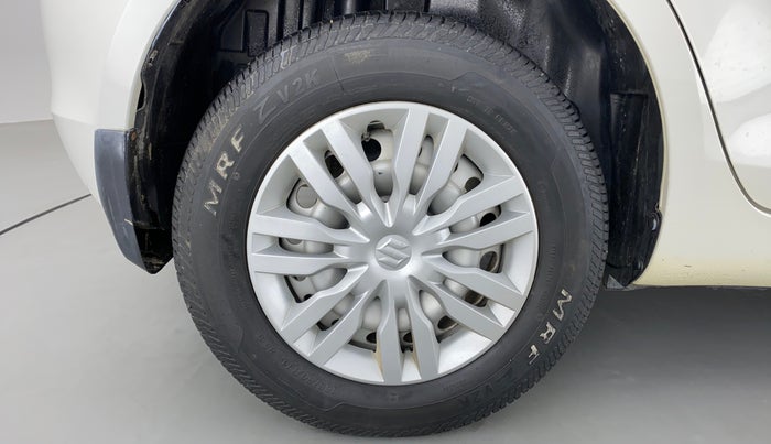 2015 Maruti Swift LDI O, Diesel, Manual, 46,593 km, Right Rear Wheel