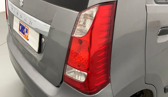 2018 Maruti Wagon R 1.0 LXI CNG, CNG, Manual, 1,00,362 km, Right tail light - Minor damage