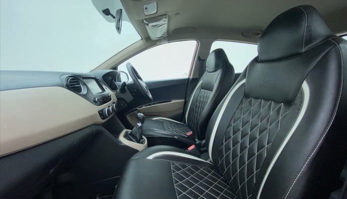 2018 Hyundai Grand i10 SPORTZ 1.2 KAPPA VTVT, Petrol, Manual, 59,366 km, Right Side Front Door Cabin