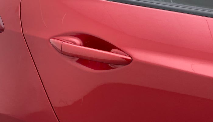 2018 Hyundai Grand i10 SPORTZ 1.2 KAPPA VTVT, Petrol, Manual, 59,366 km, Right rear door - Minor scratches