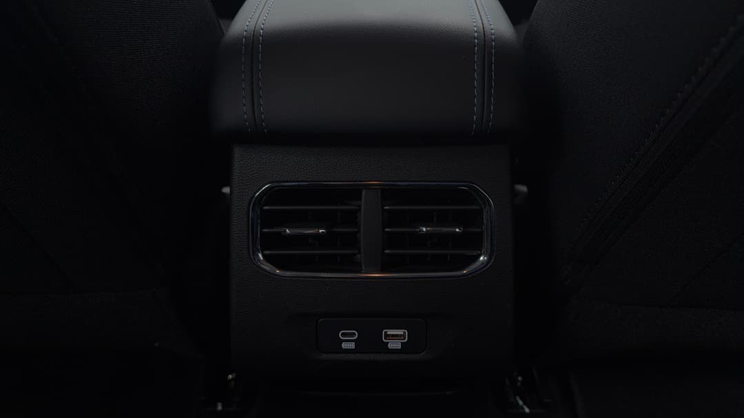 2026 GWM Haval Jolion Premium Hybrid, Automatic, 10218 km, Rear A/C Vent
