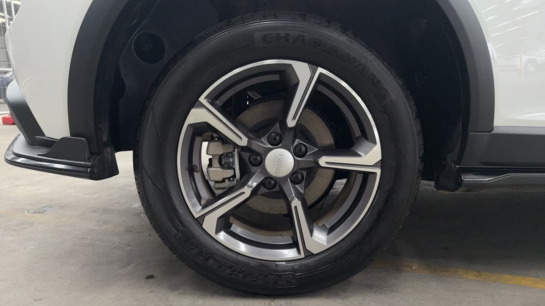 2026 GWM Haval Jolion Premium Hybrid, Automatic, 10218 km, Right Rear Wheel