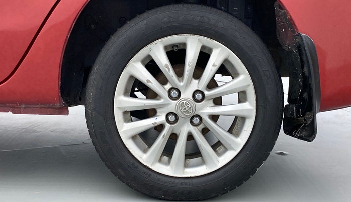 2014 Toyota Etios V, Petrol, Manual, 23,542 km, Left Rear Wheel
