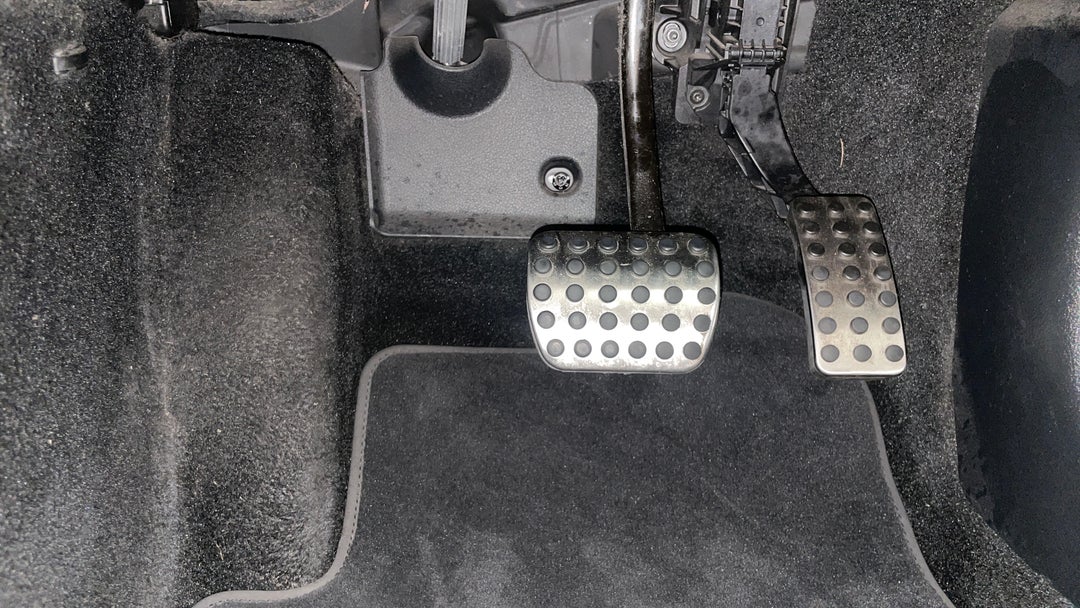 2020 Mercedes-amg Glb 35 4matic, Automatic, 45372 km, Pedals and Footmat