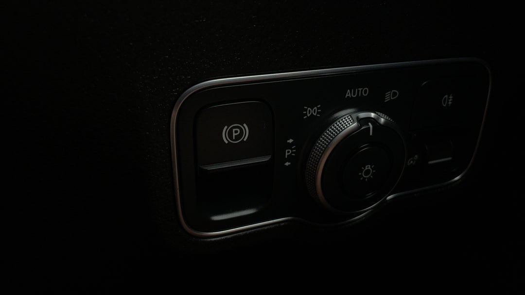 2020 Mercedes-amg Glb 35 4matic, Automatic, 45372 km, Handbrake