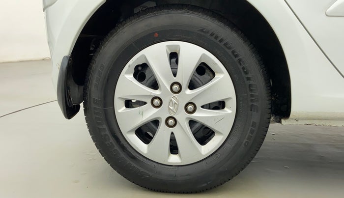 2013 Hyundai i10 SPORTZ 1.2 KAPPA2, Petrol, Manual, 33,490 km, Right Rear Wheel