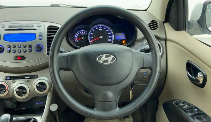 2013 Hyundai i10 SPORTZ 1.2 KAPPA2, Petrol, Manual, 33,490 km, Steering Wheel Close Up