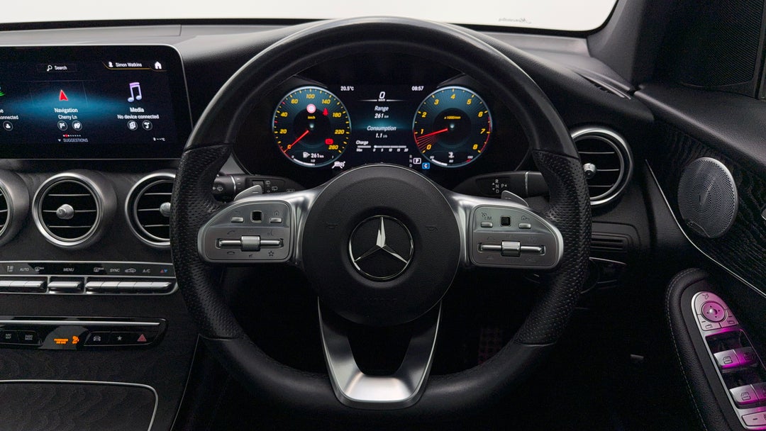2019 Mercedes-benz GLC 300 4matic, Automatic, 80956 km, Steering Wheel Close-up