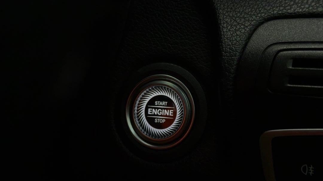 2019 Mercedes-benz GLC 300 4matic, Automatic, 80956 km, Keyless / Button Start