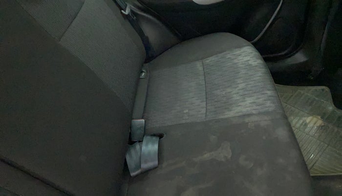 2017 Maruti Baleno ZETA PETROL 1.2, Petrol, Manual, 56,997 km, Second-row left seat - Cover slightly stained