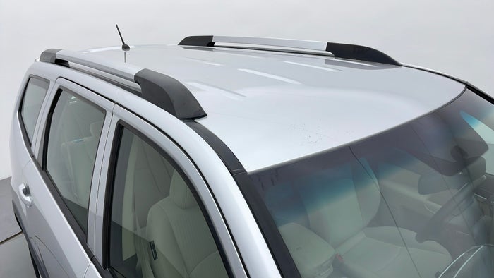 Kia Mohave-Roof/Sunroof View
