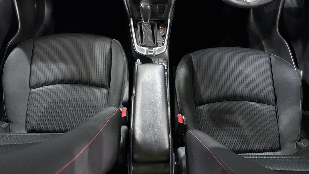 2016 Mazda 2 Maxx, Automatic, 77645 km, Center Console