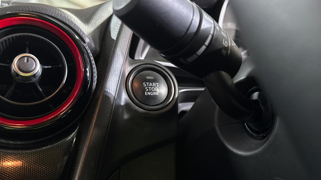 2016 Mazda 2 Maxx, Automatic, 77645 km, Keyless / Button Start