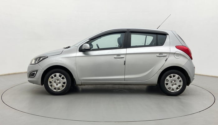 2013 Hyundai i20 MAGNA (O) 1.2, Petrol, Manual, 92,904 km, Left Side