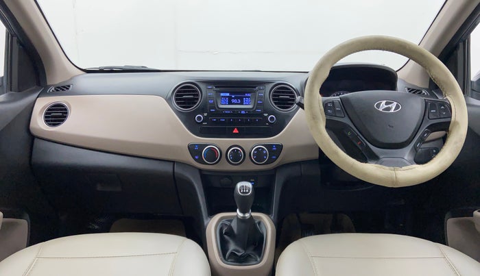 2015 Hyundai Grand i10 SPORTZ 1.2 KAPPA VTVT, Petrol, Manual, 51,228 km, Dashboard