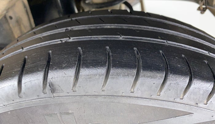 2019 Maruti Alto VXI, Petrol, Manual, 37,786 km, Left Rear Tyre Tread