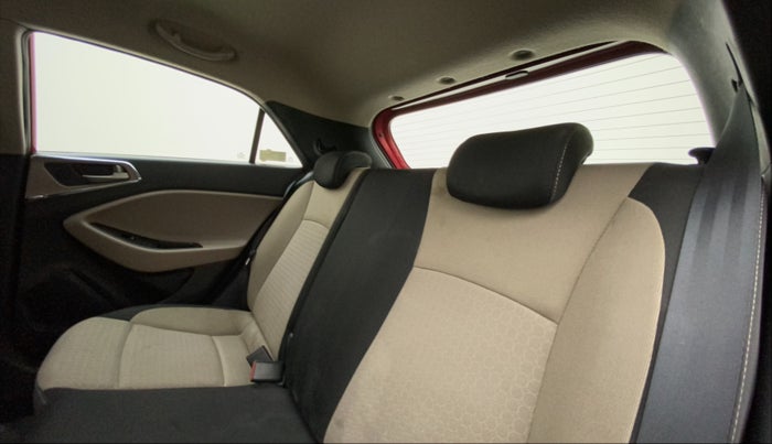 2015 Hyundai Elite i20 ASTA 1.2, Petrol, Manual, 43,371 km, Right Side Rear Door Cabin