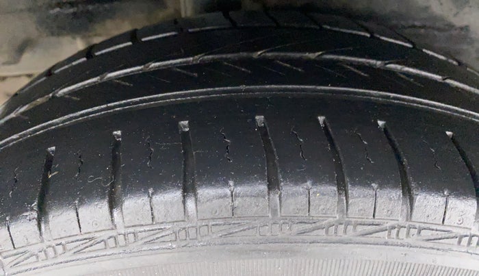 2020 Toyota YARIS G MT, Petrol, Manual, 44,145 km, Right Rear Tyre Tread