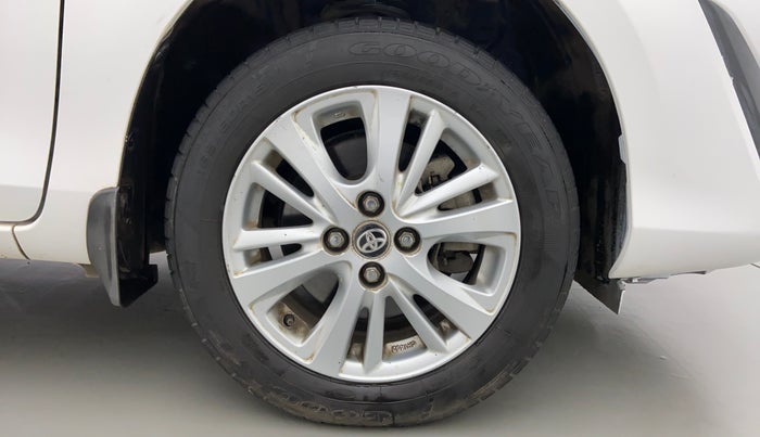 2018 Toyota YARIS V CVT, Petrol, Automatic, 18,392 km, Right Front Wheel