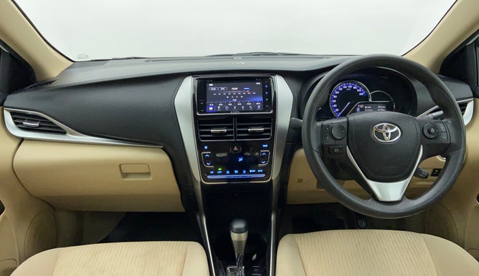 2018 Toyota YARIS V CVT, Petrol, Automatic, 18,392 km, Dashboard