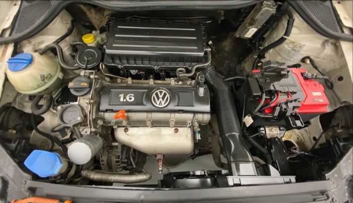 2011 Volkswagen Vento TRENDLINE 1.6, Petrol, Manual, 41,020 km, Open Bonet