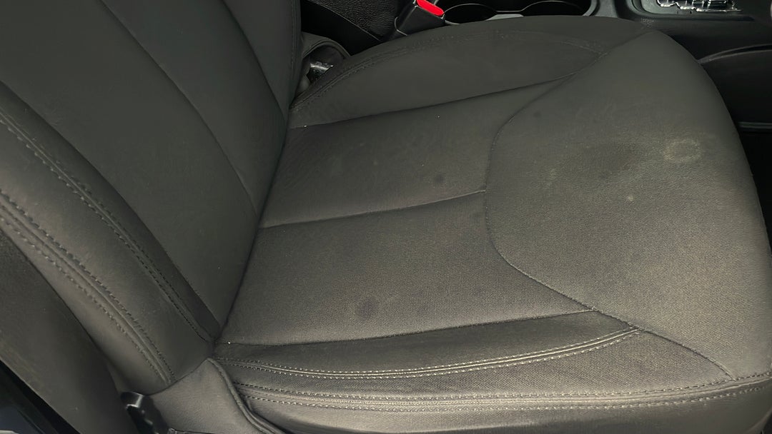 Seats Front RHS Stain